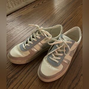 Gola Sneakers in silver, yellow, pink and blue